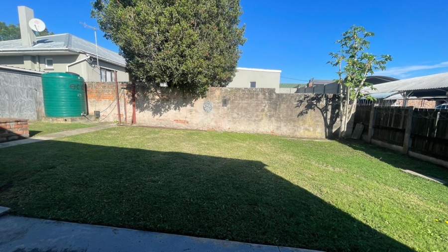 3 Bedroom Property for Sale in Berea Eastern Cape